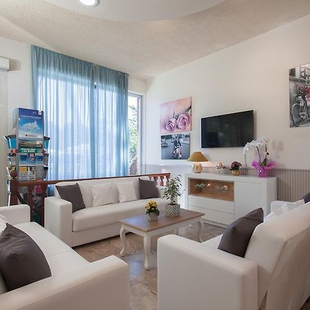 Hotel Olympic Мілано-Маріттіма Екстер'єр фото